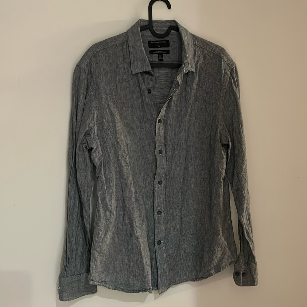 Banana Republic button down blue shirt